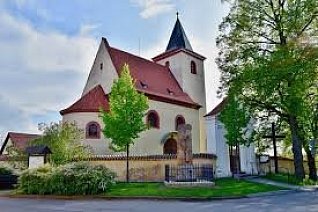 Dominanta Ladových Hrusic - Kostel sv. Václava